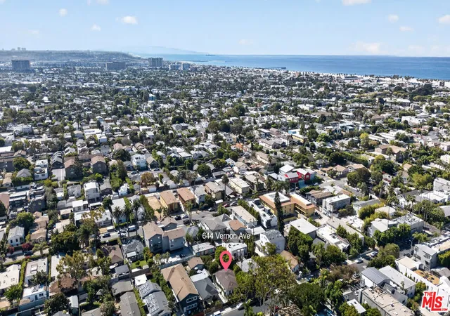 Photo 2 of Multi family home for sale at 644 Vernon Ave #644/646, Venice, CA 90291 | MLS# 26986047 | Listing updated on 2026-09-17