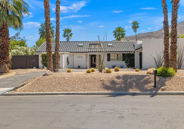 Photo 2 of Single family home for sale at 42694 E Veldt St, Rancho Mirage, CA 92270 | MLS# 219152476DA | Listing updated on 2026-10-05