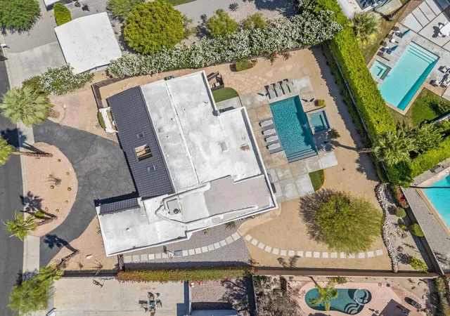 Photo 3 of Single family home for sale at 42694 E Veldt St, Rancho Mirage, CA 92270 | MLS# 219152476DA | Listing updated on 2026-10-05