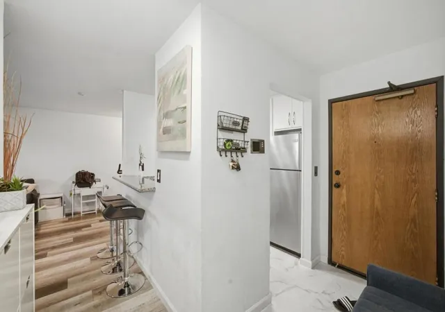 Listing Photo 5 - Condo for sale in building located at 39975 Cedar Blvd, Newark, CA 94560 - Unit #130