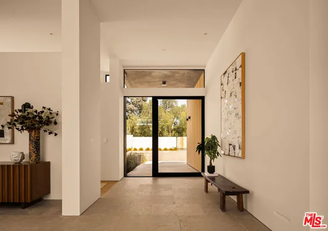 Photo 2 of Mansion for sale at 1225 Shippee Ln, Ojai, CA 93023 | MLS# 26985027 | Listing updated on 2026-09-17