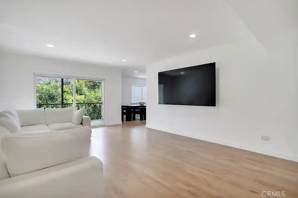 Condo for sale at 1015 N Michillinda #302, Pasadena, CA 91107 | MLS# SR26197757