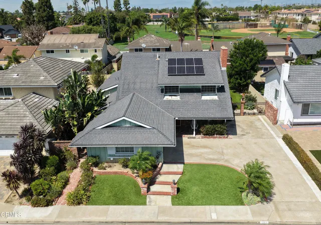 Photo 2 of Single family home for sale at 10081 Beverly Dr, Huntington Beach, CA 92646 | MLS# V1-38641 | Listing updated on 2026-10-12