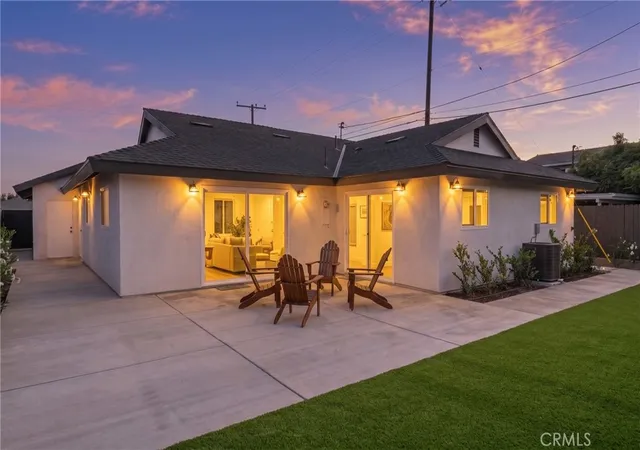 Photo 2 of Single family home for sale at 6841 Bonnie Dr, Huntington Beach, CA 92647 | MLS# OC26197433 | Listing updated on 2026-10-09