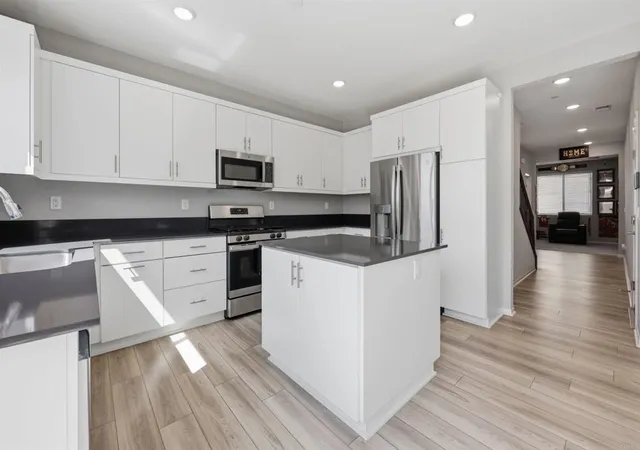 Photo 3 of Single family home for sale at 253 Paddock Ln, Fallbrook, CA 92028 | MLS# PTP2606849 | Listing updated on 2026-10-13