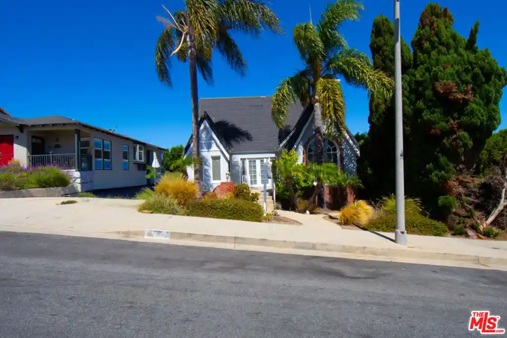 Photo 1 of Single family home for sale at 1334 W 17th Street, San Pedro, CA 90732 | MLS# 26986159 | Listing updated on 2026-10-26