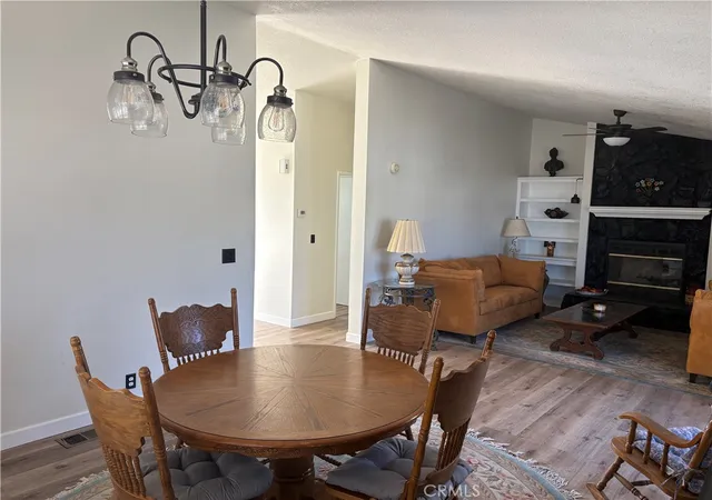 Photo 4 of Manufactured home for sale at 22241 Nisqually Rd #19, Apple Valley, CA 92308 | MLS# HD26193895 | Listing updated on 2026-09-13