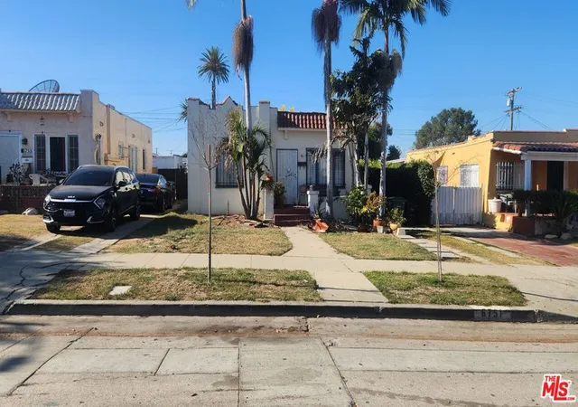 Photo 1 of Single family home for sale at 6751 Arlington Ave, Los Angeles, CA 90043 | MLS# 26986195 | Listing updated on 2026-10-30