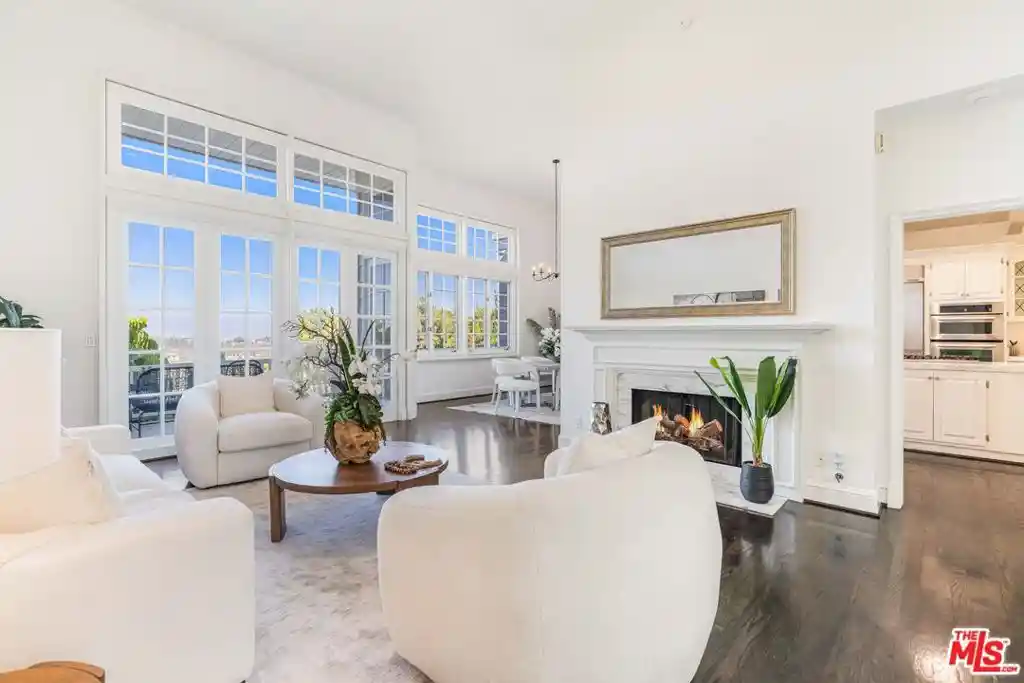 Photo 1 of Condo for sale at 2204 The Ter, Los Angeles, CA 90049 | MLS# 26985593 | Listing updated on 2026-10-16
