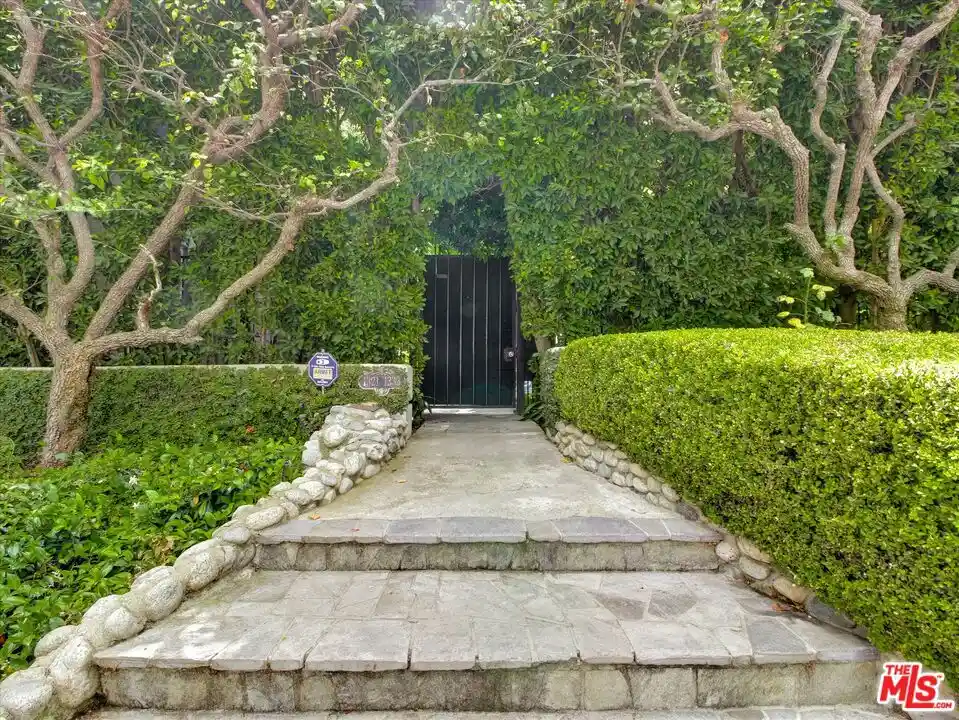 Photo 1 of Condo for sale at 1327 N Hayworth Ave, West Hollywood, CA 90046 | MLS# 26986315 | Listing updated on 2026-10-17