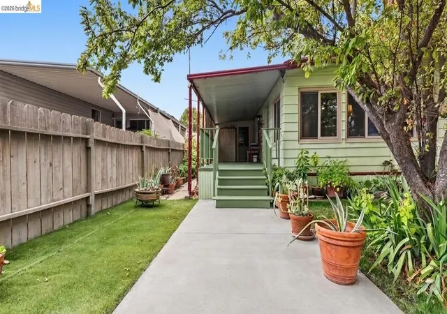 Photo 2 of Manufactured home for sale at 1742 W Harbor Dr, Isleton, CA 95641 | MLS# 41147683 | Listing updated on 2026-09-15
