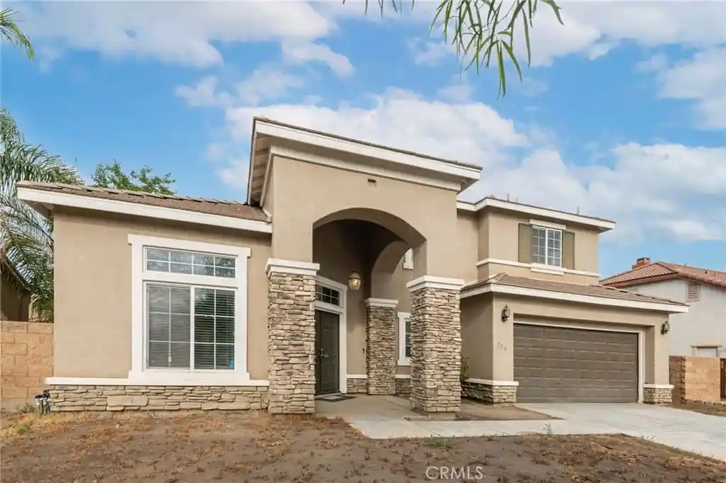 Photo 1 of Sale Pending at 773 Riesling, Hemet, CA 92545 | MLS# SW26196635 | Listing updated on 2026-10-13