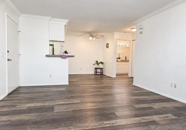 Listing Photo 2 - Condo for sale in building located at 210 Woodland Pkwy, San Marcos, CA 92069 - Unit #135