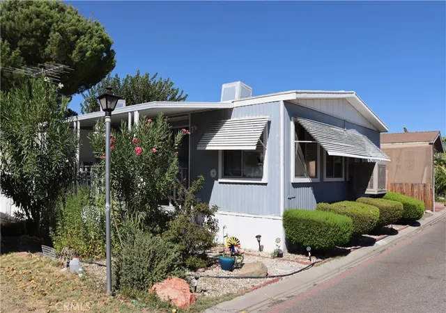 Photo 1 of Manufactured home for sale at 1301 E Ave I #90, Lancaster, CA 93535 | MLS# SR26197976 | Listing updated on 2026-10-05