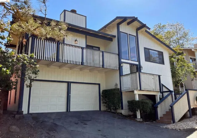 Photo 2 of Single family home for sale at 2281 Yale St, Martinez, CA 94553 | MLS# 41147691 | Listing updated on 2026-10-01