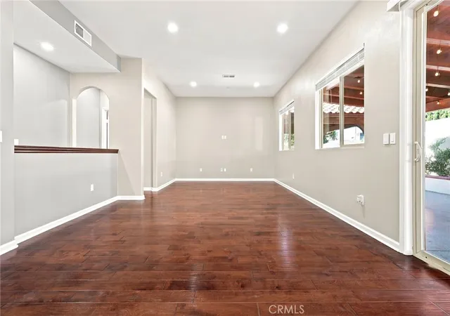 Photo 2 of Sale Pending at 7861 Fluffy Duckling Ln, Winnetka, CA 91306 | MLS# SR26193908 | Listing updated on 2026-09-27