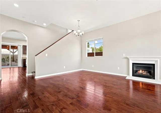 Photo 3 of Sale Pending at 7861 Fluffy Duckling Ln, Winnetka, CA 91306 | MLS# SR26193908 | Listing updated on 2026-09-27