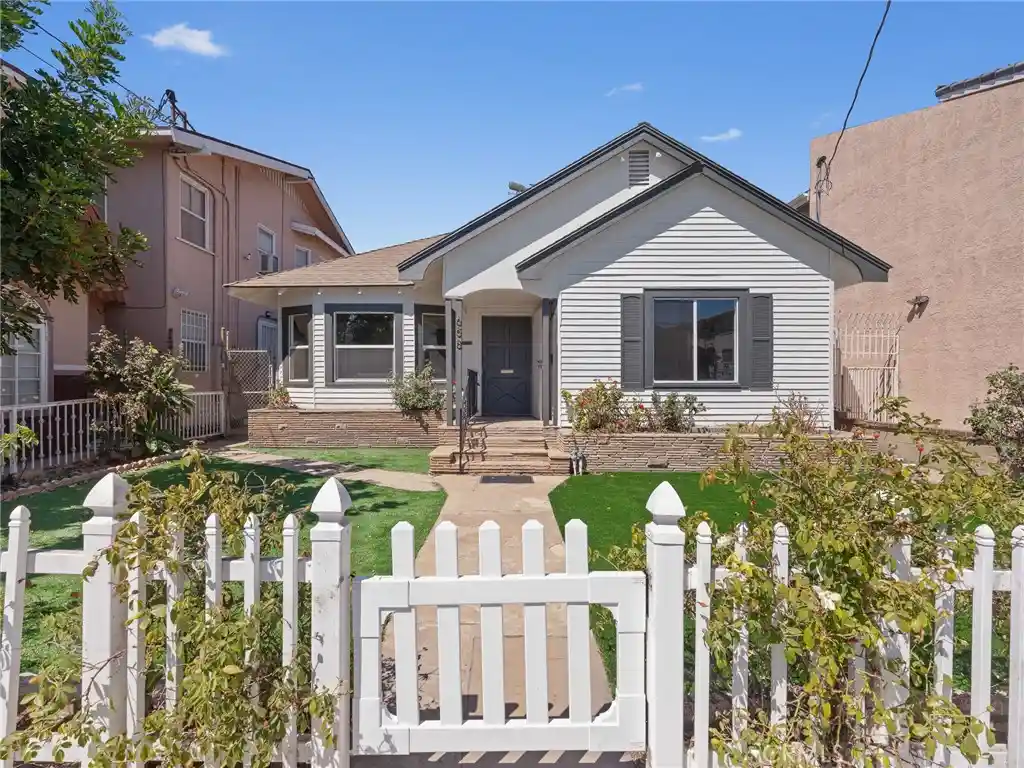 Photo 1 of Single family home for sale at 658 West 7th, San Pedro, CA 90731 | MLS# SB26197985 | Listing updated on 2026-10-18