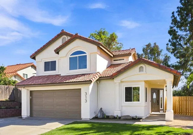 Photo 3 of Single family home for sale at 313 Paseo Marguerita, Vista, CA 92084 | MLS# 260022133SD | Listing updated on 2026-10-05