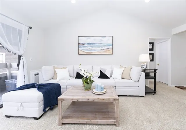 Listing Photo 4 - Condo for sale in building located at 306 Streamwood, Irvine, CA 92620