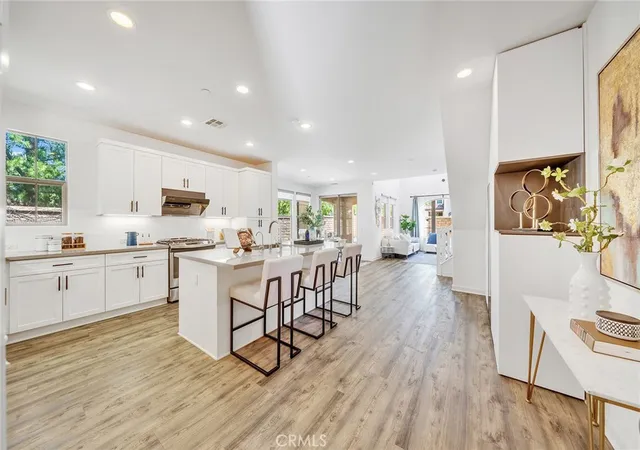 Photo 3 of Condo for sale at 182 Finch, Lake Forest, CA 92630 | MLS# TR26198194 | Listing updated on 2026-10-11