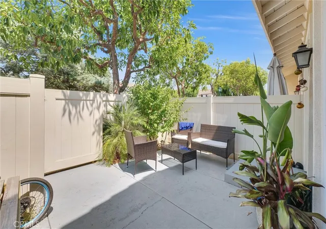 Photo 2 of Townhouse for sale at 8449 E Arrowhead Way, Anaheim, CA 92808 | MLS# OC26198198 | Listing updated on 2026-09-16