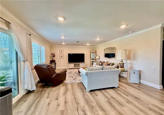 Photo 2 of Condo for sale at 2385 Via Mariposa W #2D, Laguna Woods, CA 92637 | MLS# RS26198205 | Listing updated on 2026-09-16
