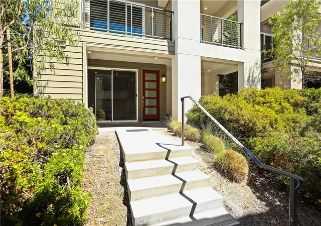Photo 3 of Single family home for sale at 109 Glance, Irvine, CA 92618 | MLS# OC26189791 | Listing updated on 2026-09-13