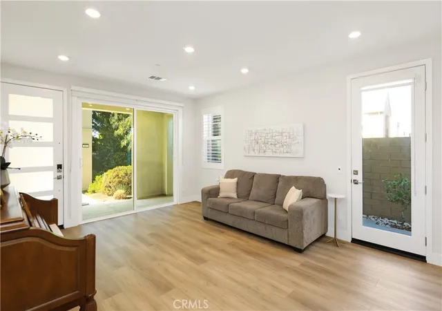 Photo 4 of Single family home for sale at 109 Glance, Irvine, CA 92618 | MLS# OC26189791 | Listing updated on 2026-09-13