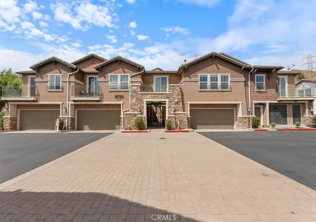 Photo 2 of Townhouse for sale at 16702 Nicklaus #83, Rancho Cascades, CA 91342 | MLS# SB26198265 | Listing updated on 2026-09-19