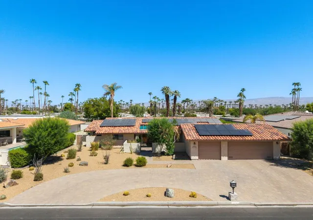 Photo 1 of Sale Pending at 75582 Painted Desert Dr, Indian Wells, CA 92210 | MLS# 219152495DA | Listing updated on 2026-10-07