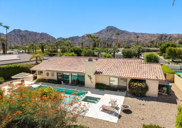 Photo 3 of Sale Pending at 75582 Painted Desert Dr, Indian Wells, CA 92210 | MLS# 219152495DA | Listing updated on 2026-10-07