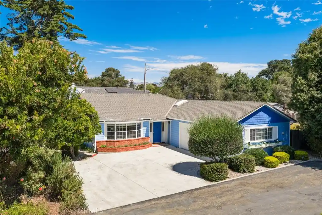 Single family home for sale at 1044 Fair Oaks Ave, Arroyo Grande, CA 93420 | MLS# SC26196407
