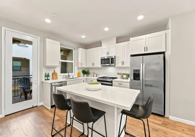 Listing Photo 4 - Condo for sale in building located at 793 Santa Cecilia Ter, Sunnyvale, CA 94085