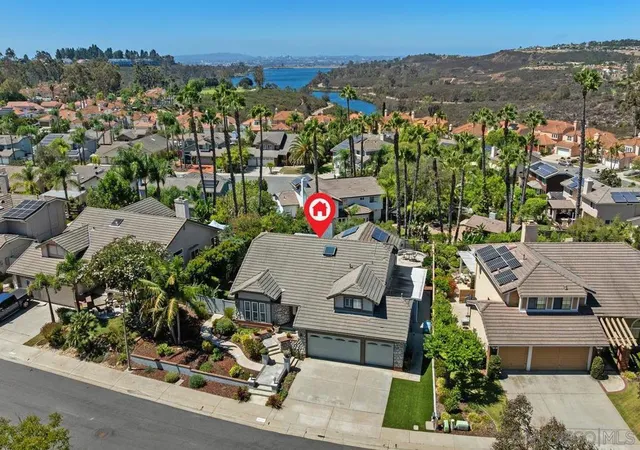 Photo 3 of Sale Pending at 10770 Ancona Ln, San Diego, CA 92131 | MLS# 260022157SD | Listing updated on 2026-09-16