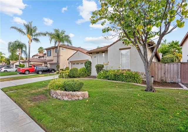 Photo 3 of Single family home for sale at 29395 Pebble Beach Dr, Murrieta, CA 92563 | MLS# SW26190169 | Listing updated on 2026-10-03