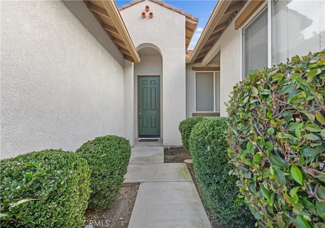 Photo 4 of Single family home for sale at 29395 Pebble Beach Dr, Murrieta, CA 92563 | MLS# SW26190169 | Listing updated on 2026-10-03