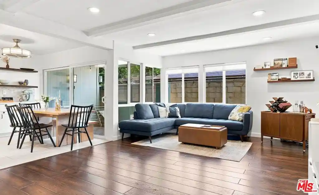 Photo 1 of Condo for sale at 2520 Arizona Ave #8, Santa Monica, CA 90404 | MLS# 26986399 | Listing updated on 2026-10-14