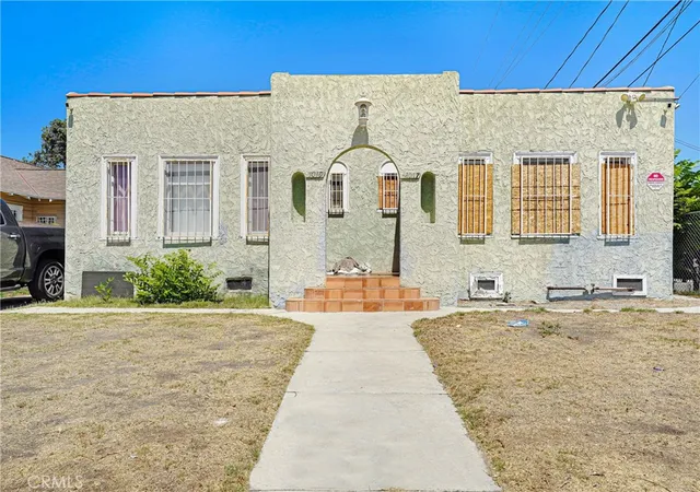 Photo 1 of Sale Pending at 1017 West 46th, Los Angeles, CA 90037 | MLS# PW26198292 | Listing updated on 2026-10-28