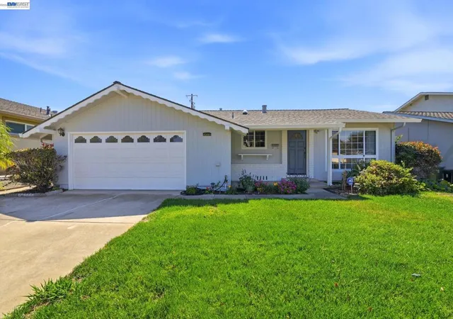 Photo 1 of Sale Pending at 41441 Paseo Padre Pkwy, Fremont, CA 94539 | MLS# 41147760 | Listing updated on 2026-10-01