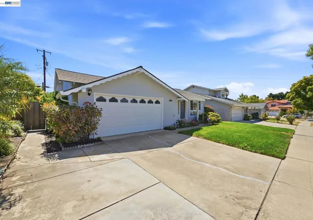 Photo 2 of Sale Pending at 41441 Paseo Padre Pkwy, Fremont, CA 94539 | MLS# 41147760 | Listing updated on 2026-10-01