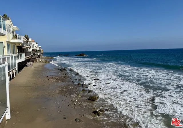 Photo 1 of Condo for sale at 25124 Malibu Rd, Malibu, CA 90265 | MLS# 26869689 | Listing updated on 2026-10-09