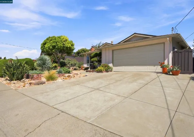Photo 2 of Sale Pending at 2955 Cornelius Dr, San Pablo, CA 94806 | MLS# 41147777 | Listing updated on 2026-10-01