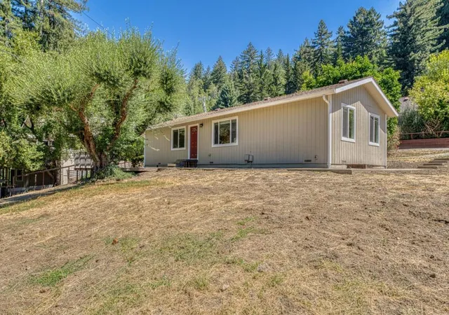 Photo 1 of Sale Pending at 185 Timber Lodge Rd, Los Gatos, CA 95033 | MLS# ML82060742 | Listing updated on 2026-10-09