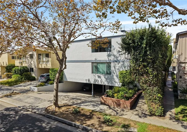 Photo 3 of Multi family home for sale at 329 S Rexford Dr, Beverly Hills, CA 90212 | MLS# PW26197918 | Listing updated on 2026-09-10