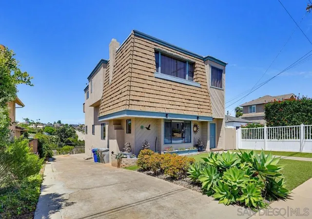 Photo 2 of Single family home for sale at 1174 Concord, San Diego, CA 92106 | MLS# 260022202SD | Listing updated on 2026-10-05