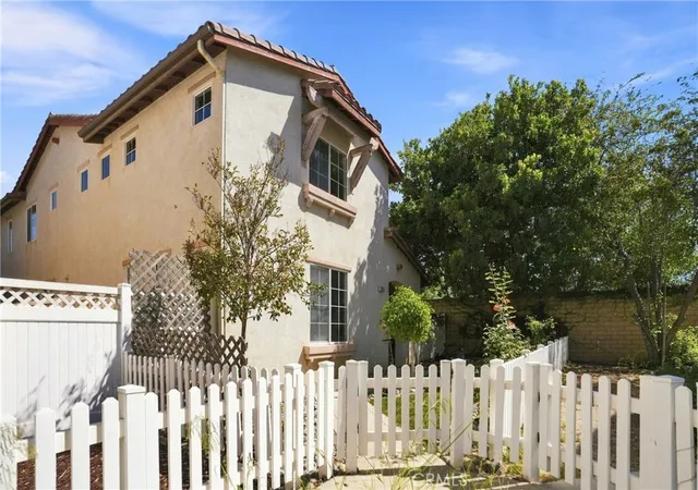 Photo 3 of Single family home for sale at 2328 S Cordoban Ln, Santa Maria, CA 93455 | MLS# SC26195077 | Listing updated on 2026-09-25
