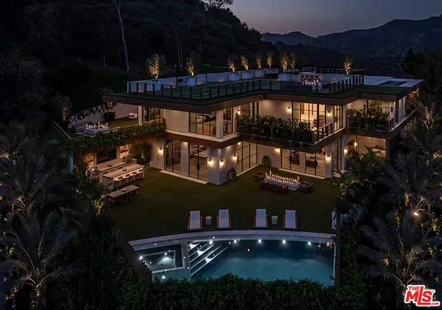 Photo 2 of Mansion for sale at 1465 Donhill Dr, Beverly Hills, CA 90210 | MLS# 26876821 | Listing updated on 2026-09-18