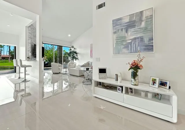 Photo 2 of Condo for sale at 54480 Shoal Crk, La Quinta, CA 92253 | MLS# 219152524DA | Listing updated on 2026-10-01