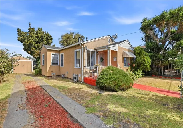 Photo 3 of Single family home for sale at 1029 73rd Avenue, Oakland, CA 94621 | MLS# FR26198590 | Listing updated on 2026-10-02